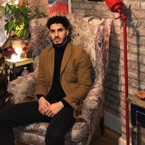 Meet your Posher, Mohammad